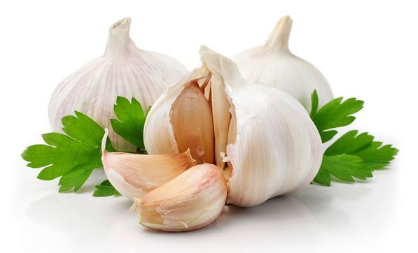 Bawang putih untuk rawatan osteochondrosis tulang belakang